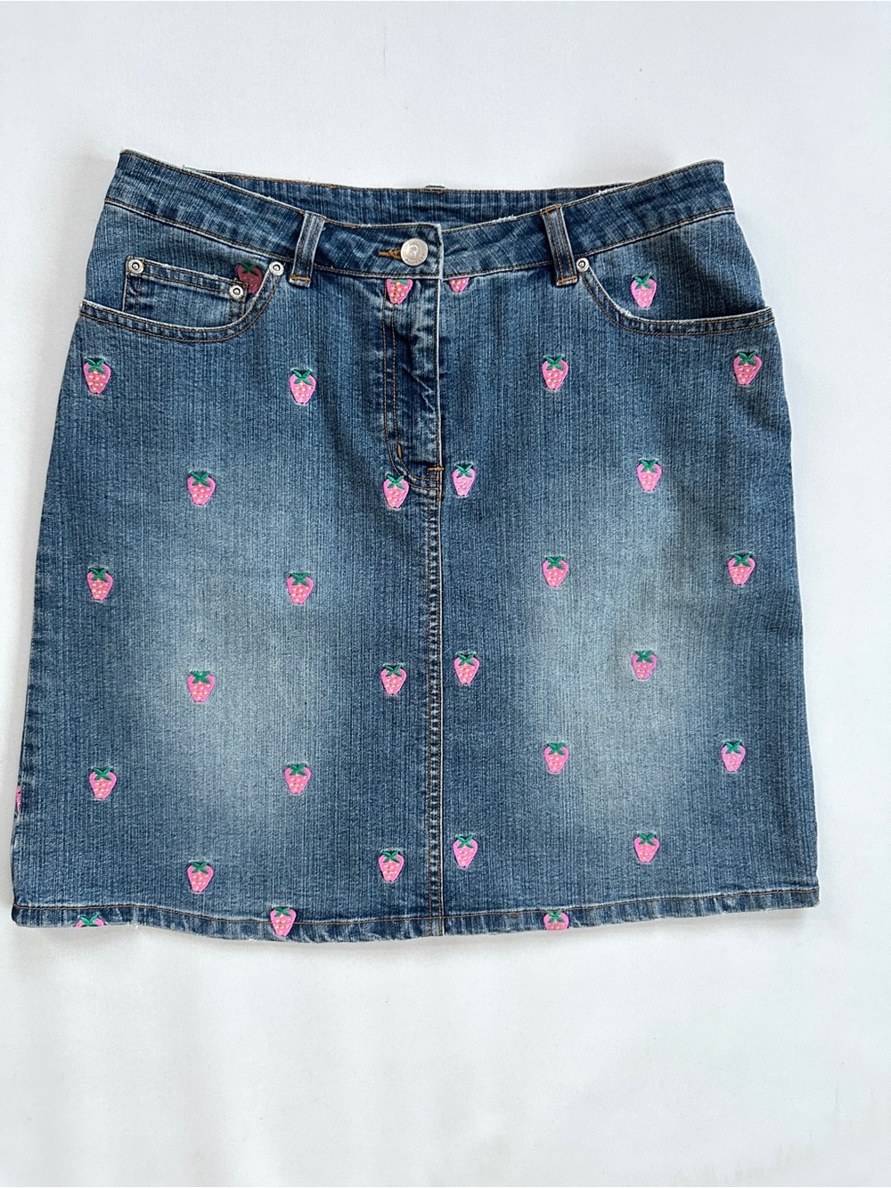 VINTAGE LILY PULITZER WHITE LABEL DENIM MINISKIRT STRAWBERRY EMBROIDERY RARE Sz6 - Picture 2 of 6